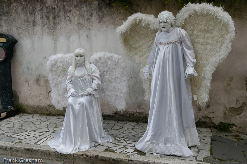 Angels, Pisa